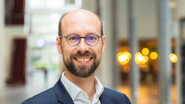 Werbung in Gaming-Welten: Viel mehr als nur Reichweite - Prof. Dr. Christian Schulze von der Frankfurt School of Finance & Management ist Experte für Customer Strategy, Coach für Gründer und Führungskräfte mit Kundenfokus - Quelle: Frankfurt School of Finance & Management